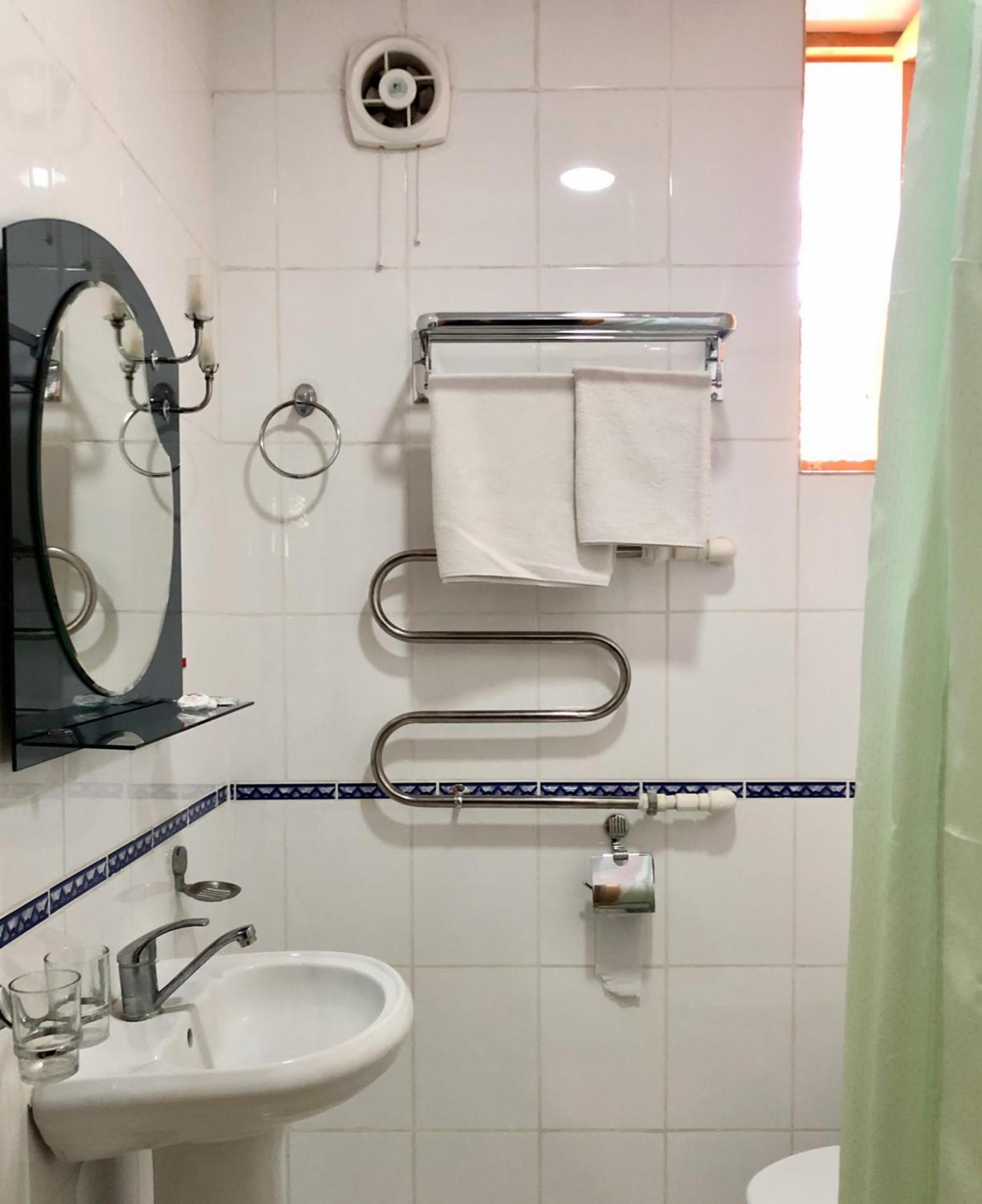 מלון בוקורו Aist Caravan Boutique Sarai מראה חיצוני תמונה