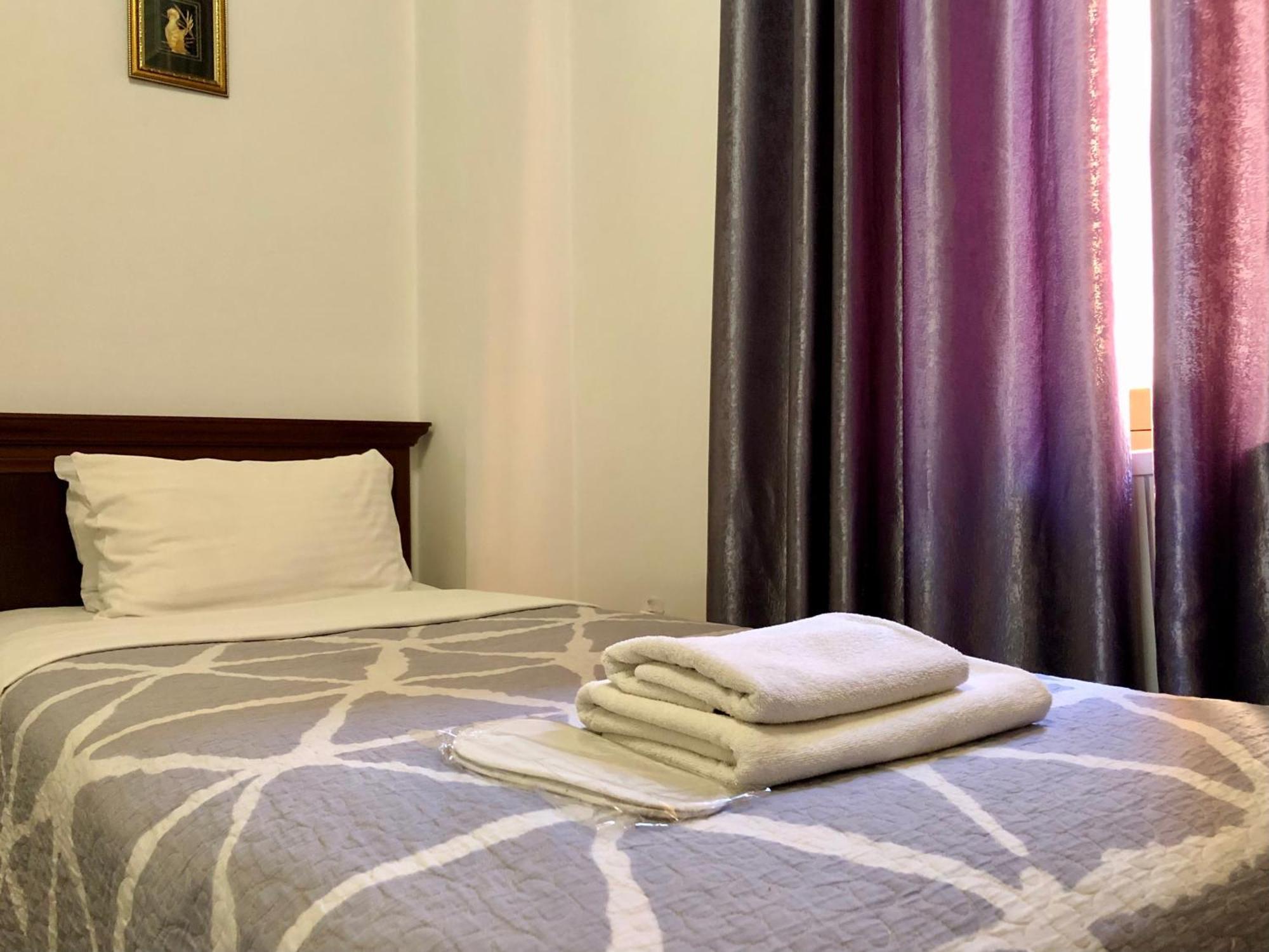 מלון בוקורו Aist Caravan Boutique Sarai מראה חיצוני תמונה